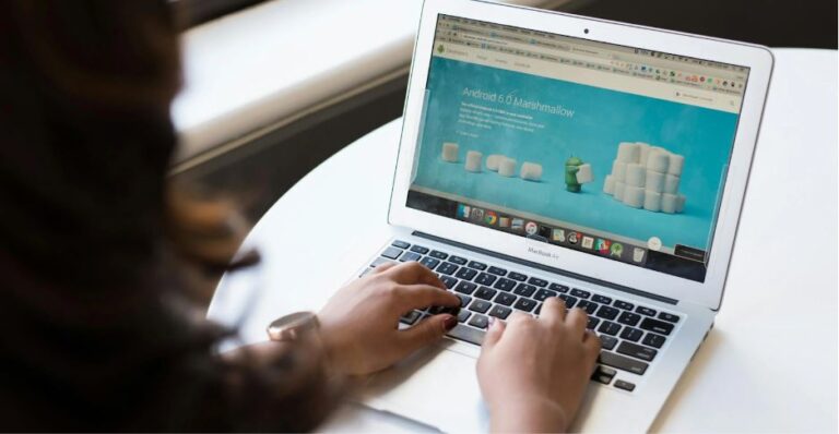 10 Strategies to Optimize Your Landing Page for Google Ads