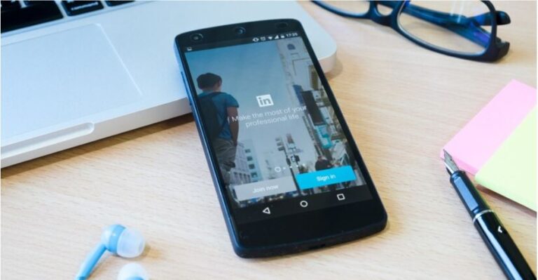 LinkedIn Study Finds Video Posts Generate 3X More Reach